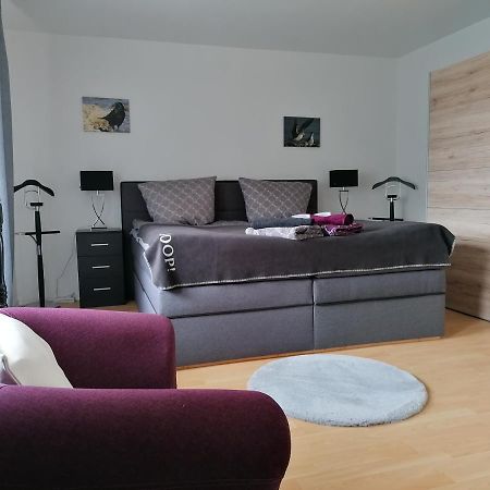 Seewald Gruener Baum - Ruhig & 3X Getrennte Zimmer-2X Boxspringbett Friedrichshafen Ngoại thất bức ảnh