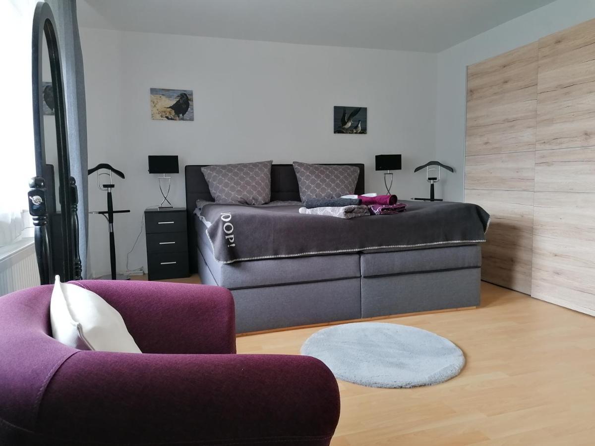 Seewald Gruener Baum - Ruhig & 3X Getrennte Zimmer-2X Boxspringbett Friedrichshafen Ngoại thất bức ảnh